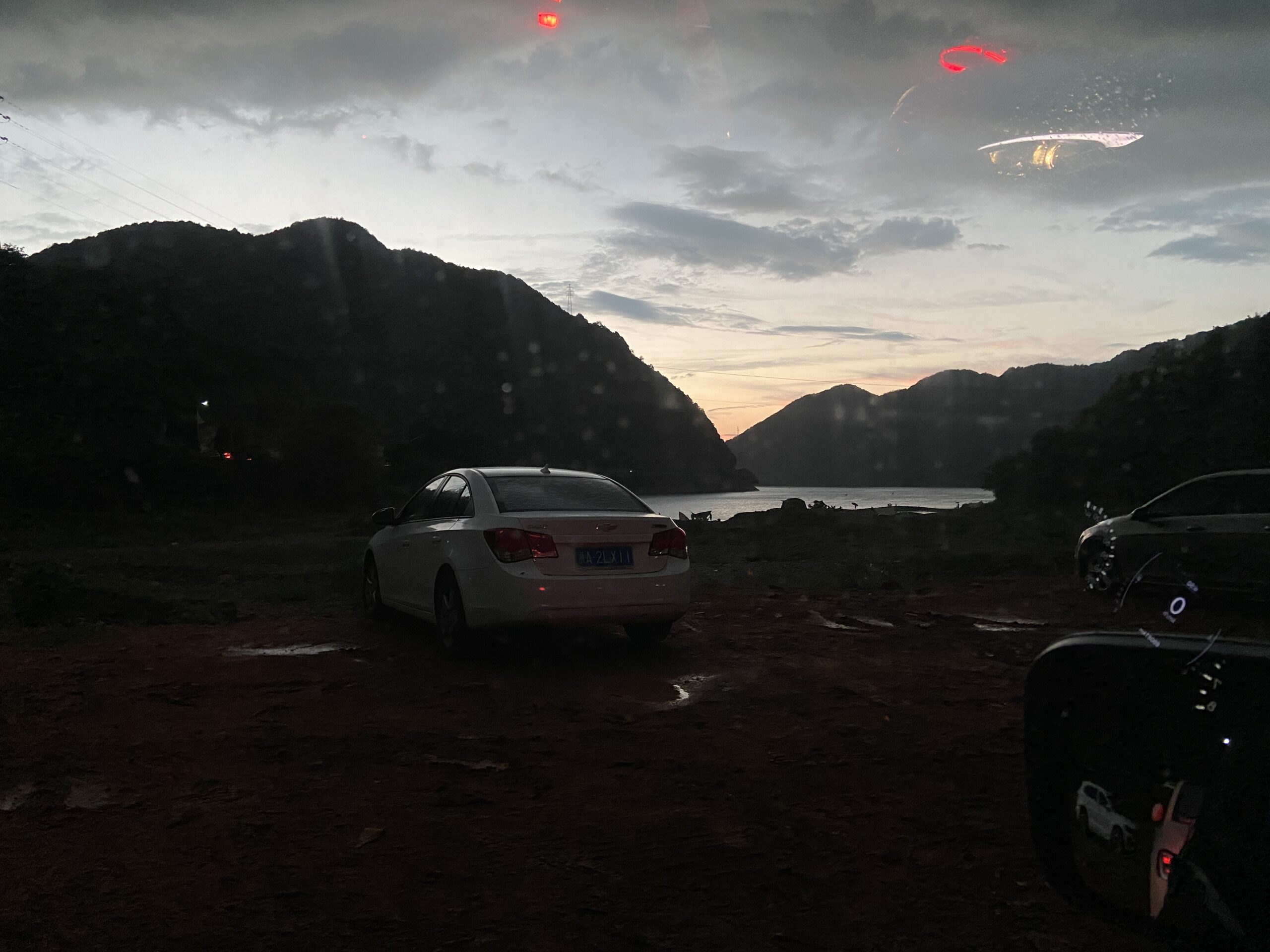 肖岭水库-露营